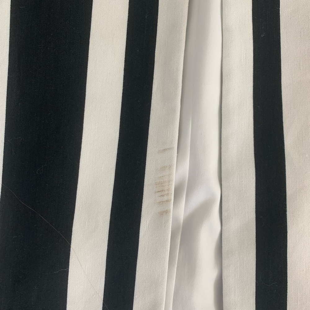 Alice and Olivia black and white striped coat. - Picture 5 of 8